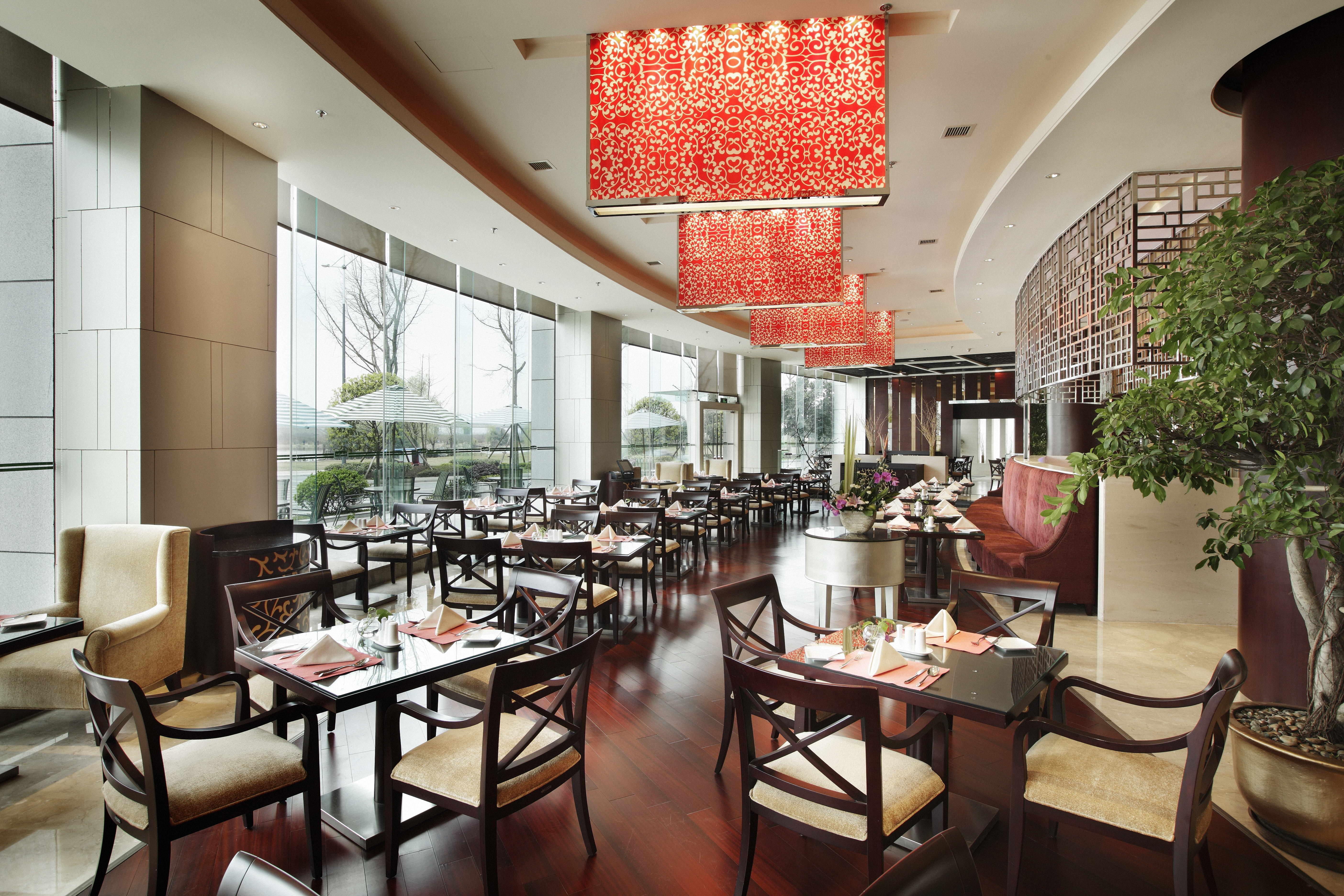 Holiday Inn Chengdu Century City-Westtower Exterior photo